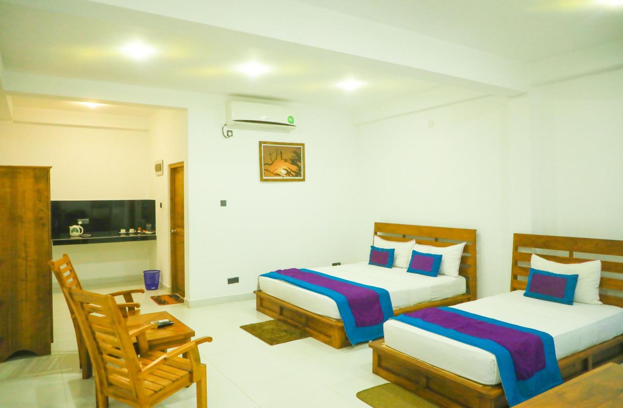 Athkandura Hotel Habarana Exterior photo