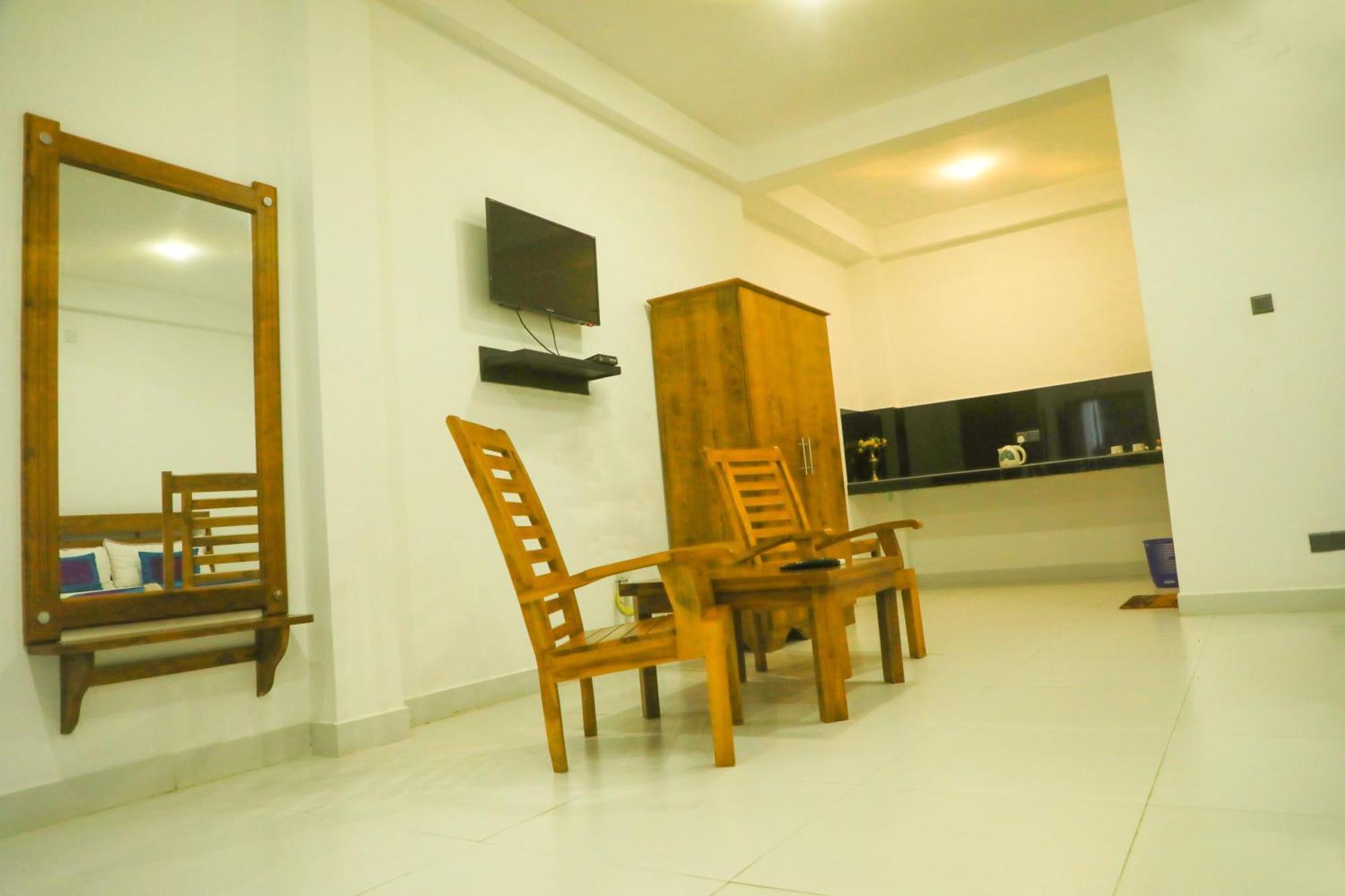 Athkandura Hotel Habarana Exterior photo