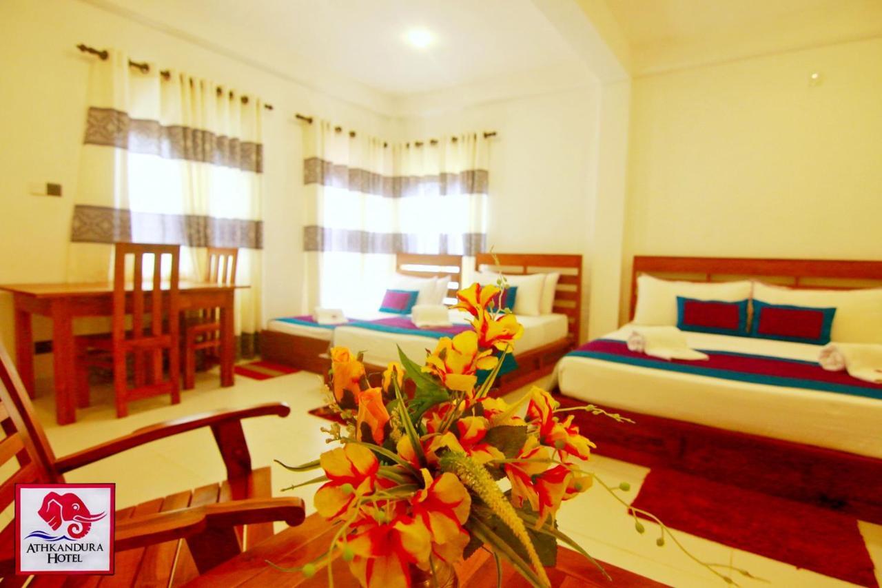Athkandura Hotel Habarana Exterior photo