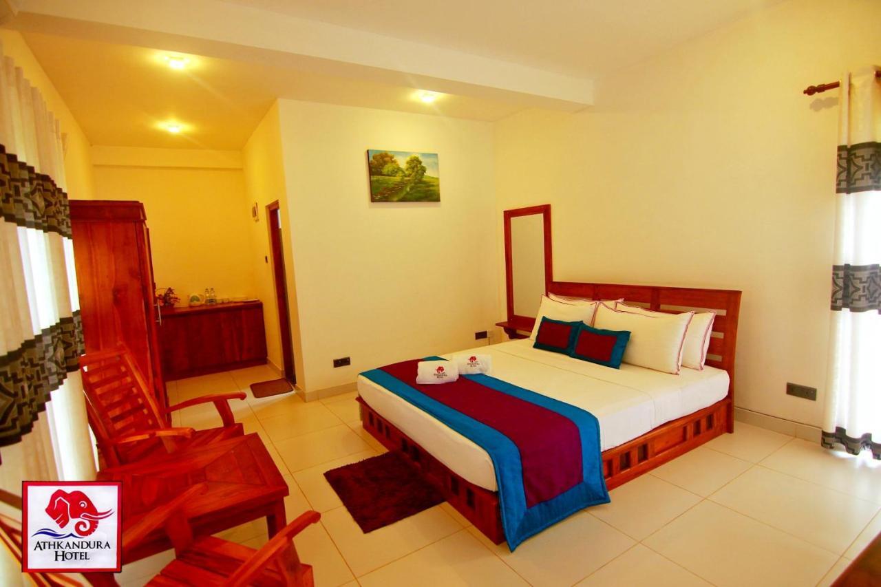 Athkandura Hotel Habarana Exterior photo