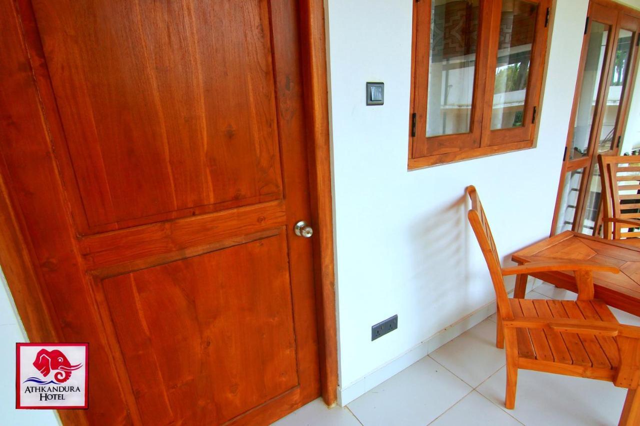 Athkandura Hotel Habarana Exterior photo